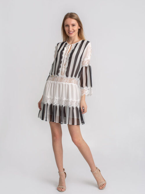 Luxusné pruhované šaty s čipkou BABYLON - farba čierno biela